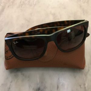 Ray Ban Justin Classic Sunglasses